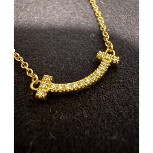 Tiffany & Co. 18k Gold 750 Smile Mini T Diamond Pendant Necklace 16-18" Giftable